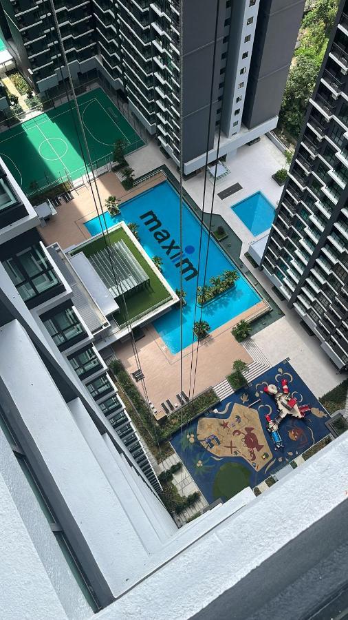 3 Bedrooms Maxim Link Mrt Cheras Pangsapuri Kuala Lumpur